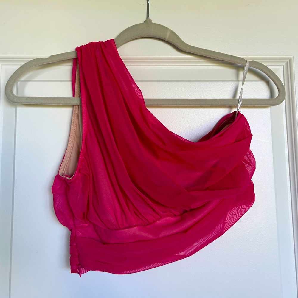 Cropped One Shoulder Puffy Pink Too